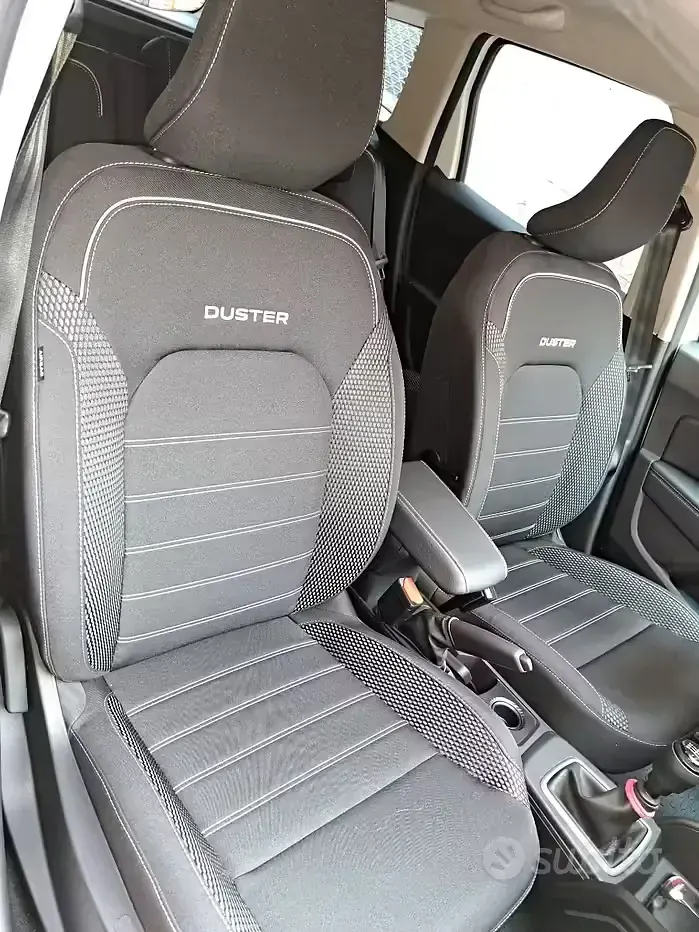 Usata Dacia Duster 101 CV (74 kW) 2023 Bianco SUV