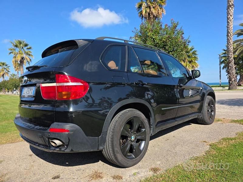 Usata BMW X5 Efficient Dynamics 235 CV (172 kW) 2007 Nero SUV