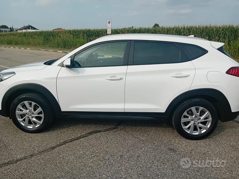 Usata Hyundai Tucson 132 CV (97 kW) 2019 Bianco SUV