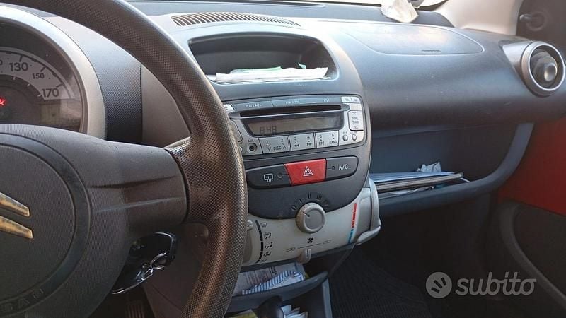 Usata Citroën C1 68 CV (50 kW) 2006 Rosso Utilitaria