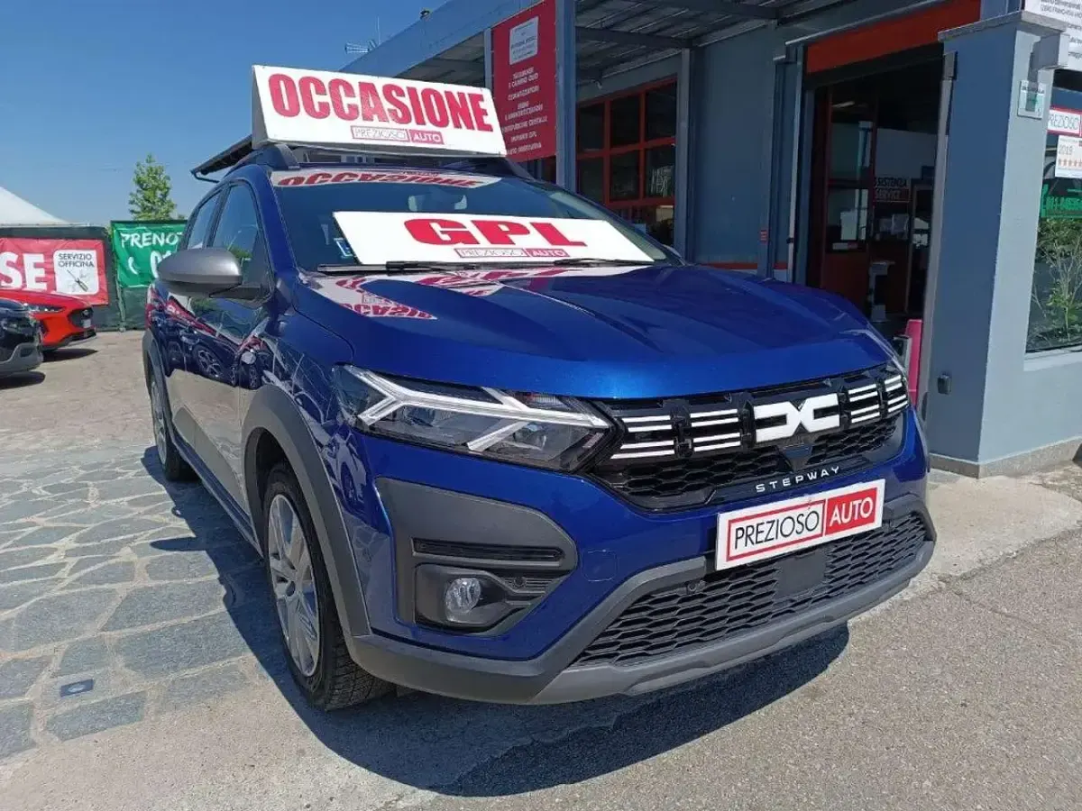 Usata Dacia Sandero Expression 101 CV (74 kW) 2023 Blu Berlina