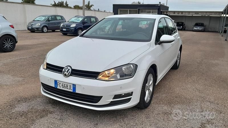Usata VW Golf VII Trendline 90 CV (66 kW) 2016 Bianco Berlina