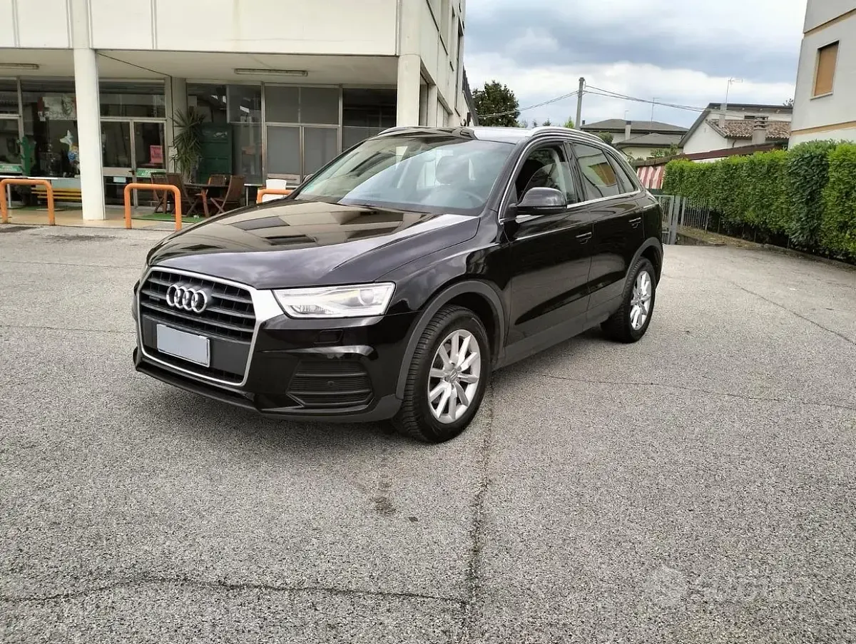Usata Audi Q3 Advanced Plus 150 CV (110 kW) 2015 Nero SUV