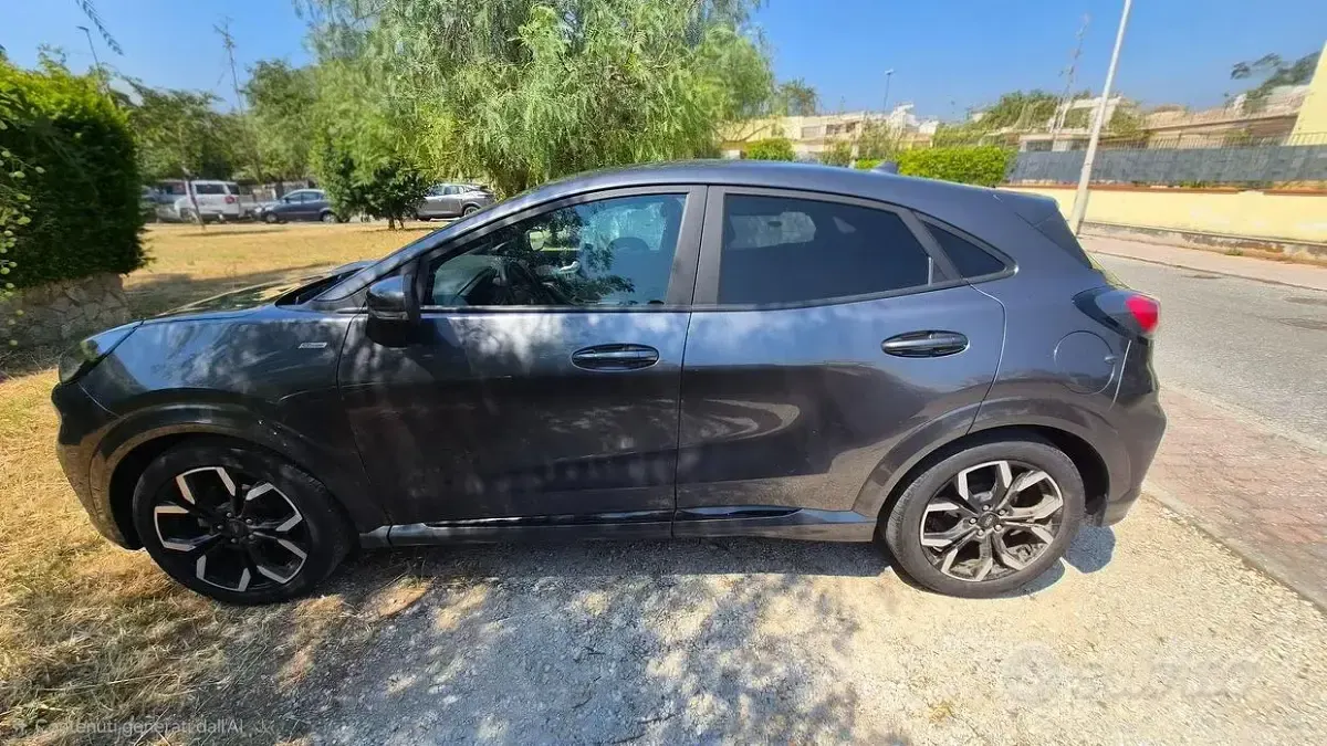 Usata Ford Puma ST-Line 120 CV (88 kW) 2021 Grigio SUV