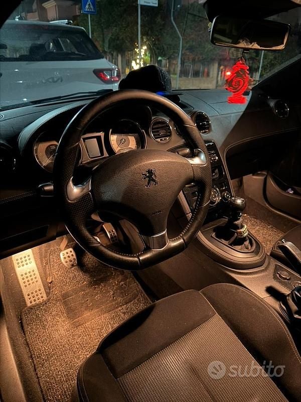 Usata Peugeot RCZ 156 CV (114 kW) 2013 Grigio Coupé