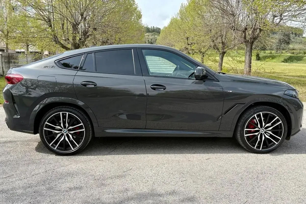 Usata BMW X6 M Sport 285 CV (209 kW) 2025 Grigio SUV