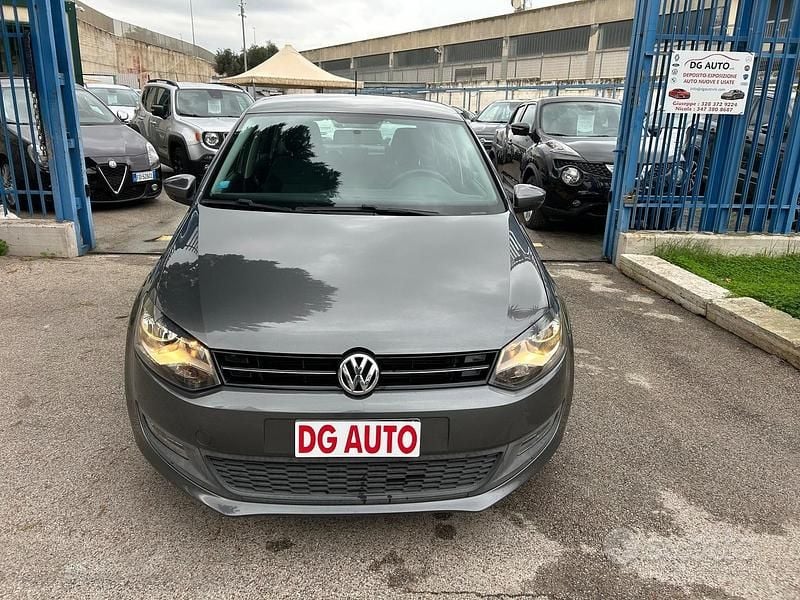 Usata VW Polo 74 CV (54 kW) 2011 Grigio Berlina