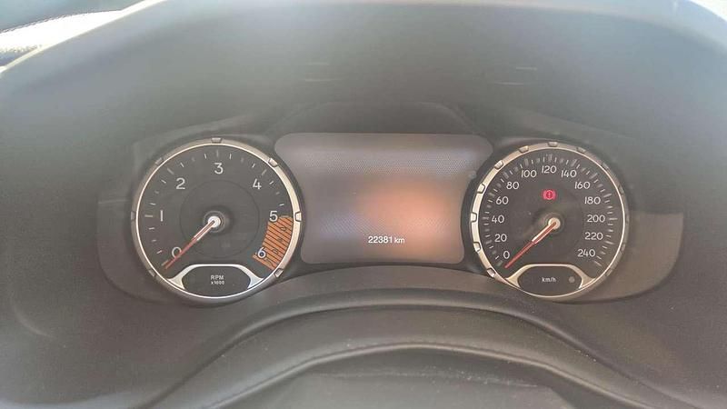 Usata Jeep Renegade Limited 131 CV (96 kW) 2024 Grigio SUV