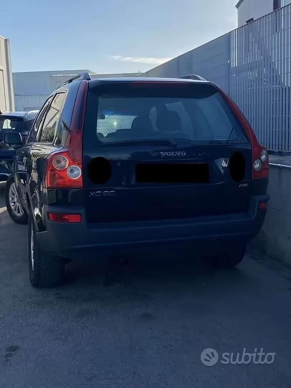 Usata Volvo XC90 163 CV (119 kW) 2005 Nero SUV