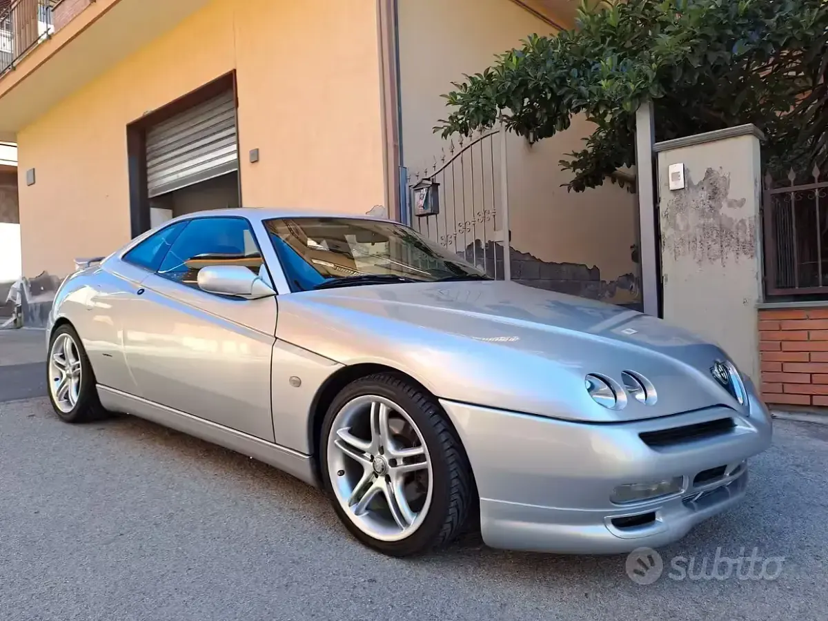 Usata Alfa Romeo GTV 150 CV (110 kW) 1996 Coupé