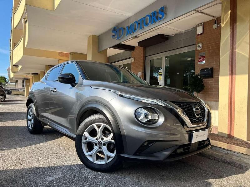 Usata Nissan Juke N-Connecta 114 CV (83 kW) 2022 Grigio SUV