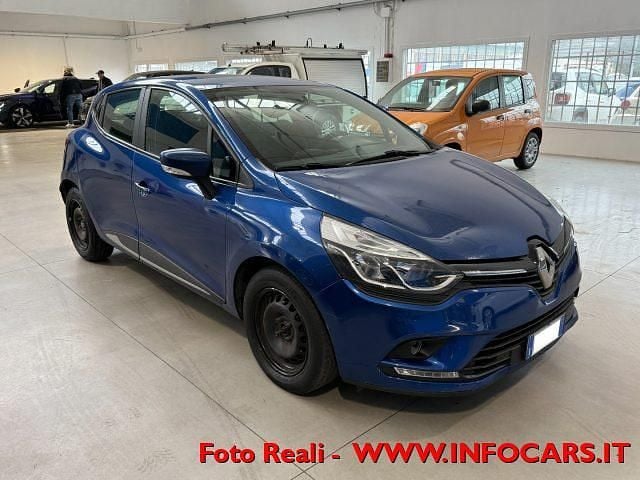 Blu metallizzato Usata 2019 Renault Clio IV Business Berlina | 7490 € (Super prezzo) - Immagine 1/3