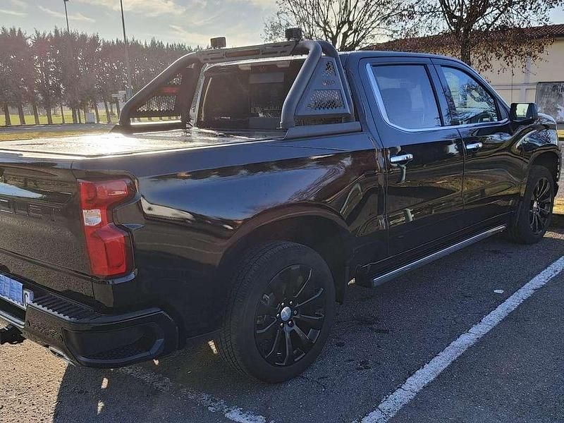 Usata Chevrolet Silverado 280 CV (205 kW) 2021 Nero SUV