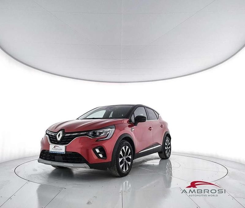 Rosso Usata 2023 Renault Captur Techno SUV | 18.900 € (Buon prezzo) - Immagine 1/4
