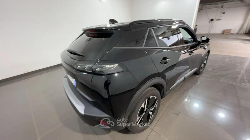 Occasion Peugeot 2008 Allure 101 ch (74 kW) 2025 Noir SUV