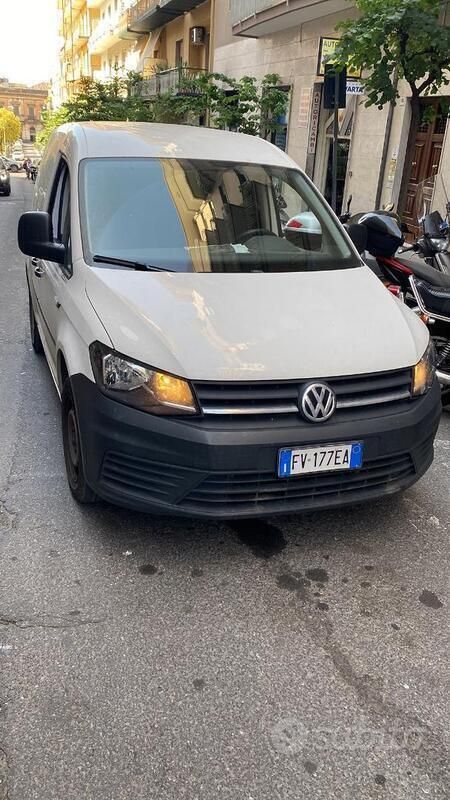 Bianco Usata 2019 VW Caddy Monovolume | 10.000 € (Super prezzo) - Immagine 1/4