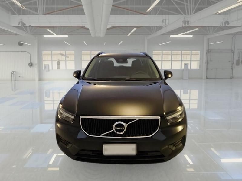 Usata Volvo XC40 Business Edition 129 CV (94 kW) 2021 Nero SUV