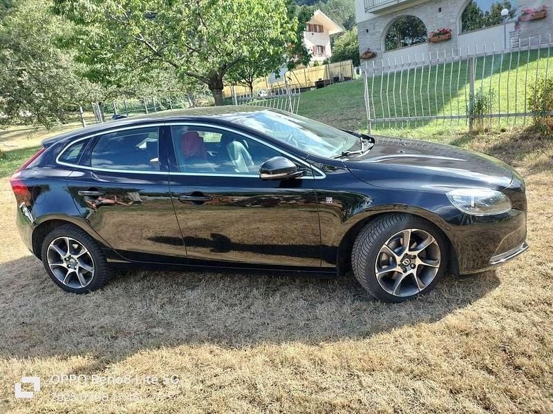 Usata Volvo V40 Ocean Race 120 CV (88 kW) 2016 Berlina