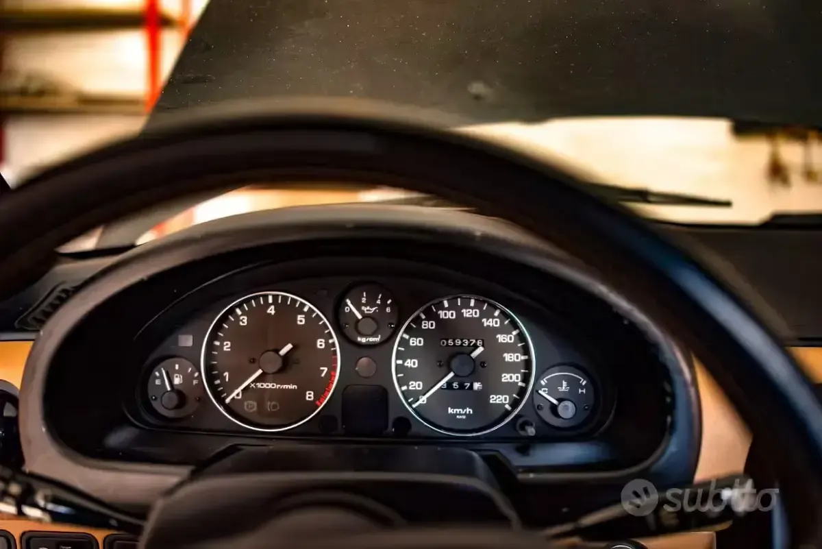 Usata Mazda MX5 116 CV (85 kW) 1992 Nero Cabrio