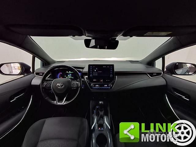 Usata Toyota Corolla Style 152 CV (111 kW) 2020 Blu Station wagon