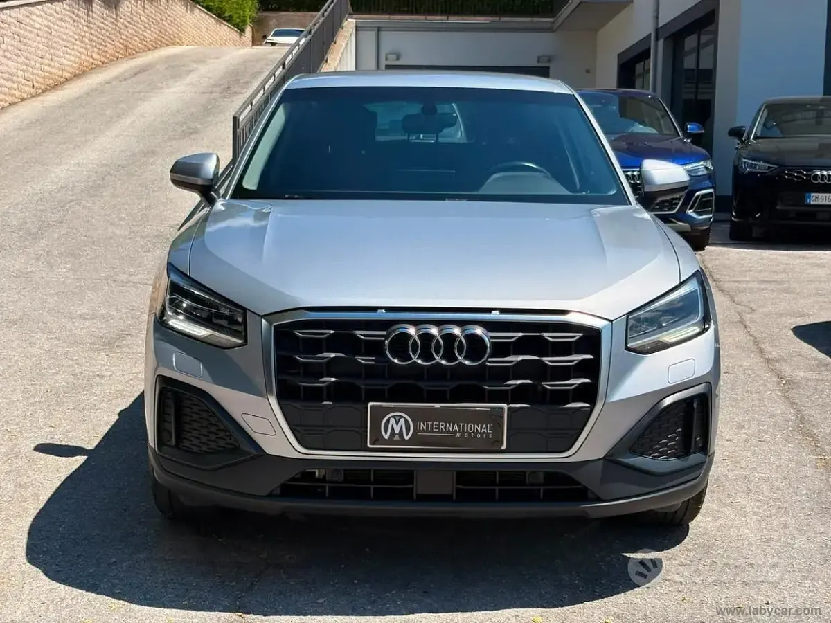 Usata Audi Q2 Admired 116 CV (85 kW) 2022 Grigio SUV