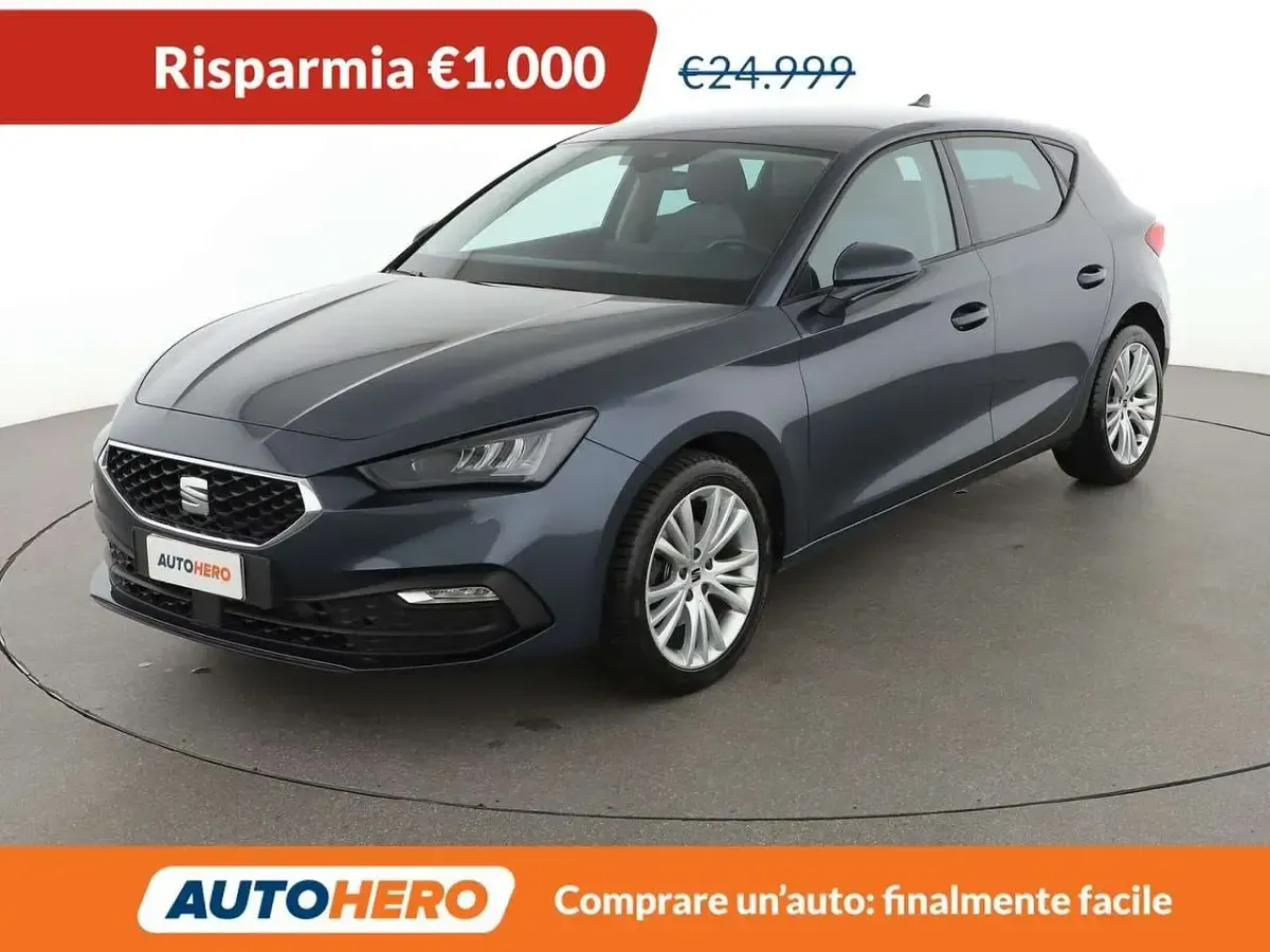 Käytetty Seat Leon Style 150 HP (110 kW) 2025 Harmaa Sedan