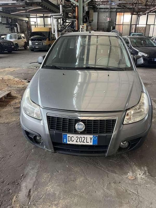 Usata Fiat Sedici Emotion 107 CV (78 kW) 2009 Other SUV