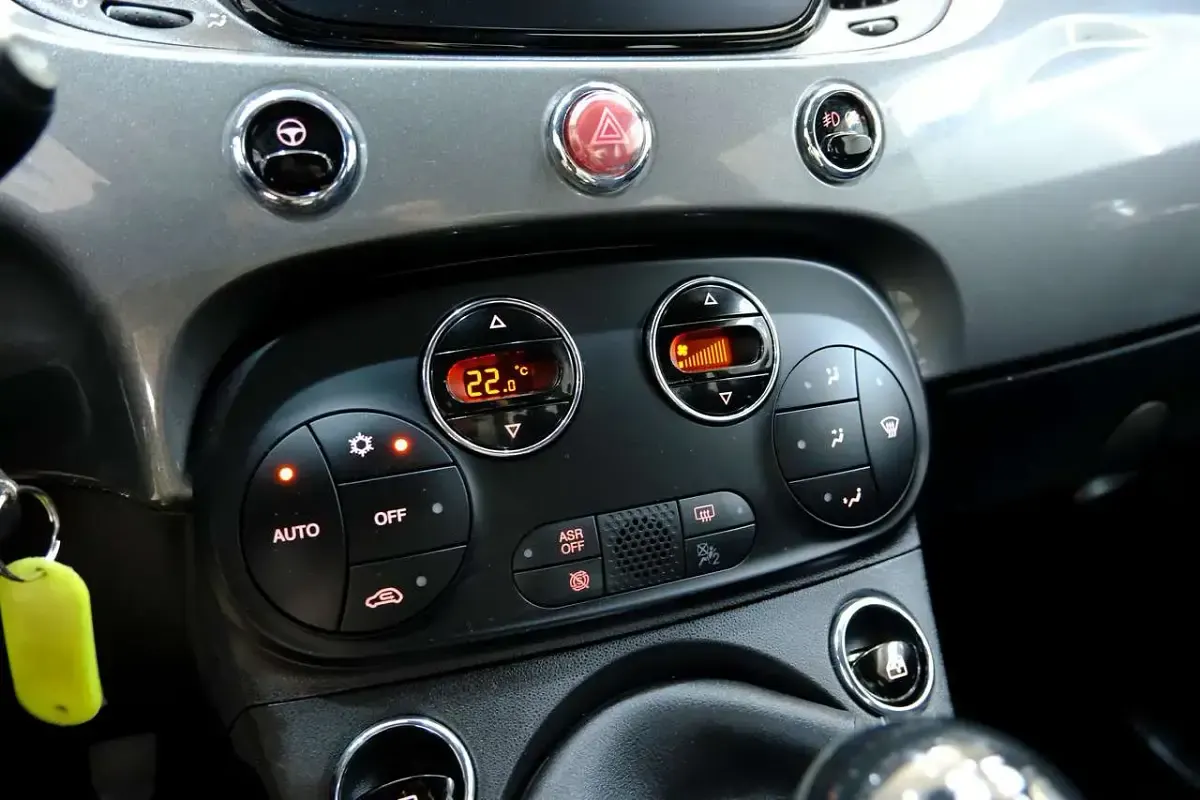 Usata Fiat 500 69 CV (50 kW) 2023 Grigio Utilitaria