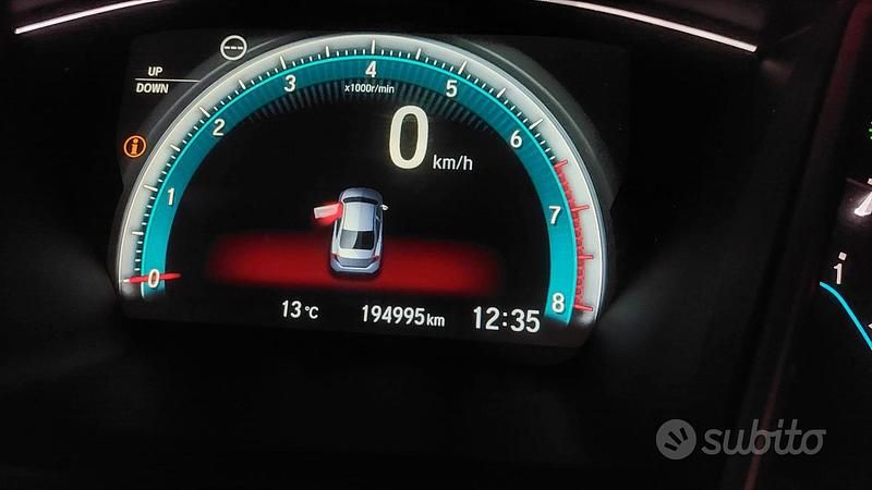 Usata Honda Civic 182 CV (133 kW) 2018 Grigio Berlina