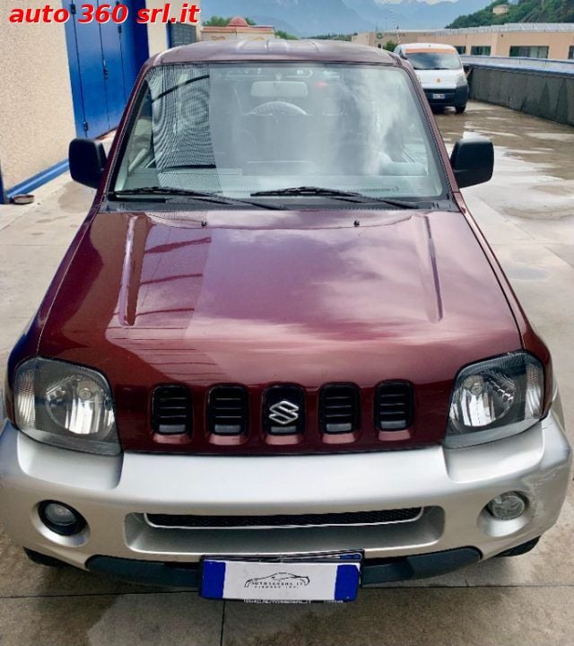 Usata Suzuki Jimny 82 CV (60 kW) 2004 Bordeaux metallizzato SUV