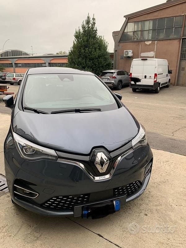 Grigio Usata 2020 Renault Zoe Intens Due volumi | 10.000 € (Ottimo prezzo) - Immagine 1/4