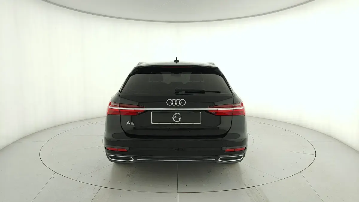 Usata Audi A6 Comfort 204 CV (150 kW) 2020 Nero Station wagon