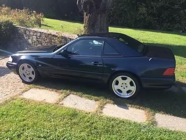 Usata Mercedes SL500 320 CV (235 kW) 1995 Blu/azzurro Cabrio