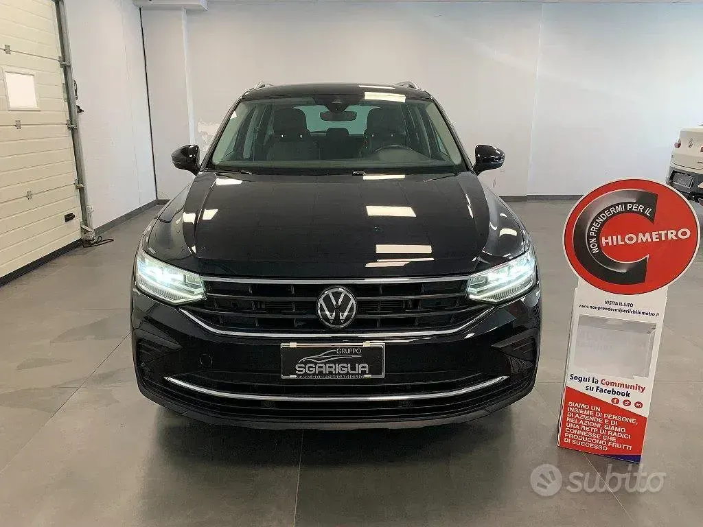 Usata VW Tiguan Elegance 150 CV (110 kW) 2022 Nero SUV