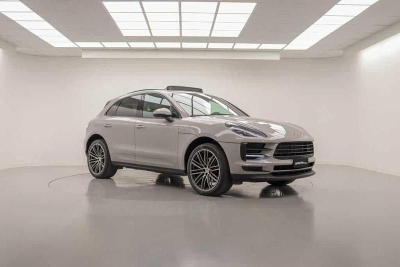 Usata Porsche Macan 360 CV (264 kW) 2020 Grigio vulcano metalizzato SUV