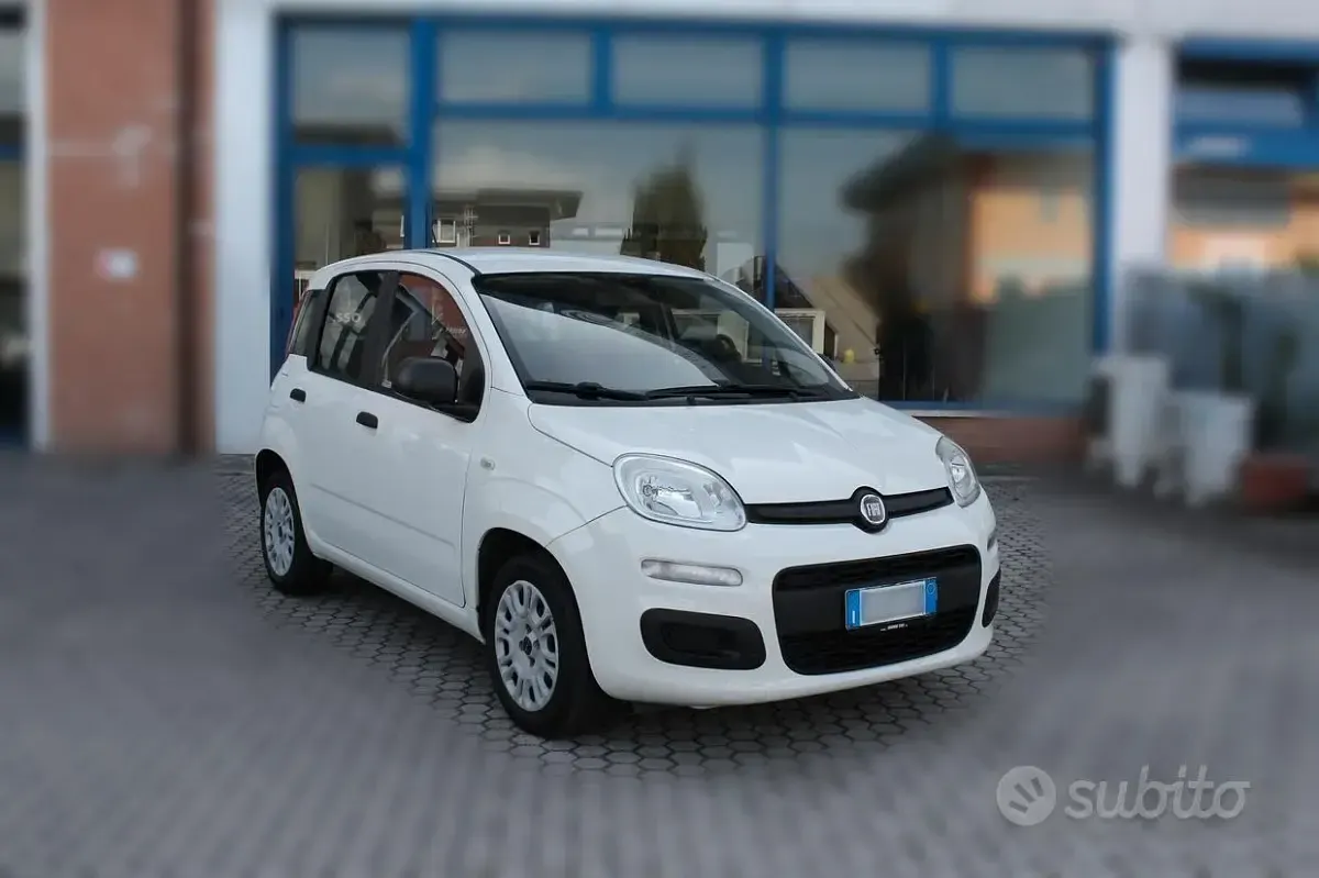 Usata Fiat Panda Easy 69 CV (50 kW) 2016 Bianco Utilitaria