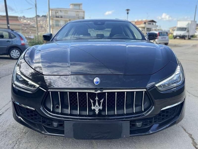 Usata Maserati Ghibli 275 CV (202 kW) 2018 Nero Berlina