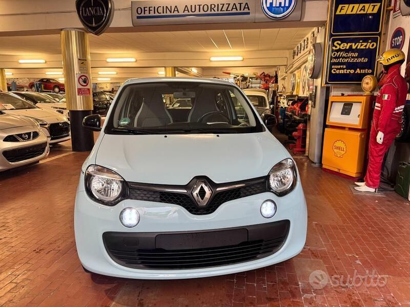 Blu Usata 2017 Renault Twingo SE Due volumi | 8900 € (Buon prezzo) - Immagine 1/4