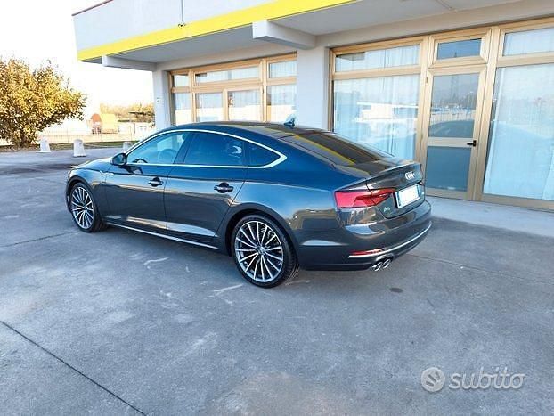 Usata Audi A5 190 CV (139 kW) 2017 Grigio Coupé