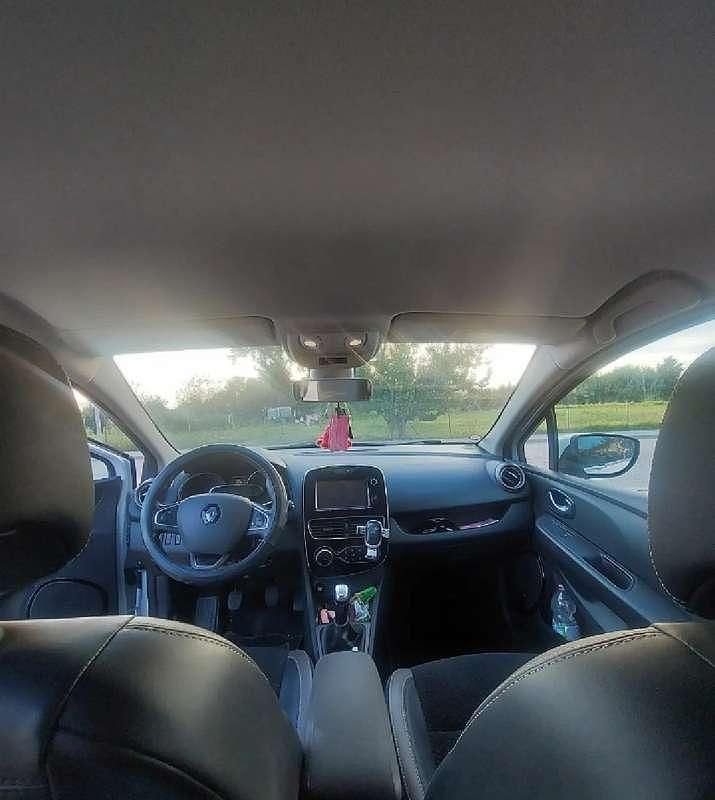 Usata Renault Clio GrandTour Intens 90 CV (66 kW) 2017 Station wagon