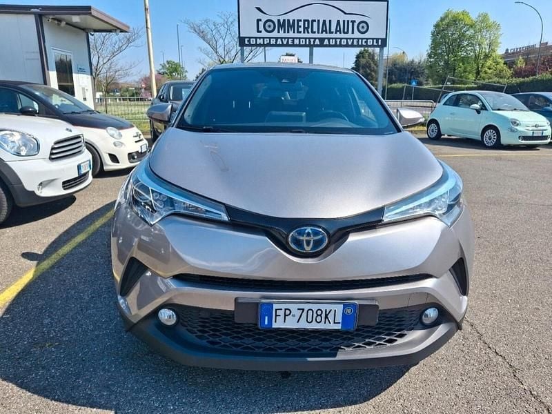 Usata Toyota C-HR Trend 97 CV (71 kW) 2018 Grigio SUV