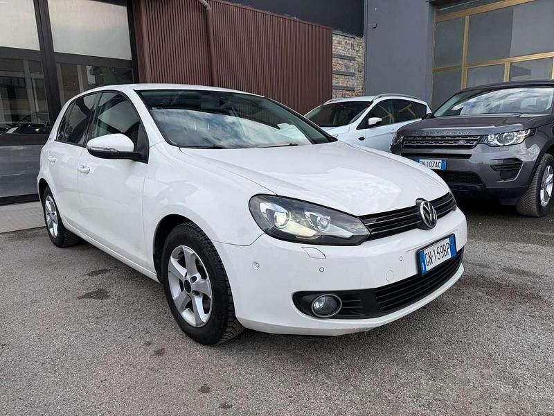 Usata VW Golf VI Highline 105 CV (77 kW) 2010 Bianco Utilitaria