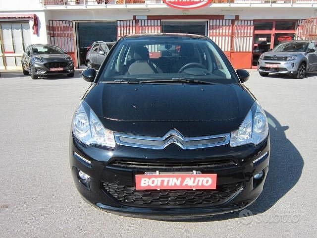 Usata Citroën C3 Live 75 CV (55 kW) 2015 Nero Utilitaria