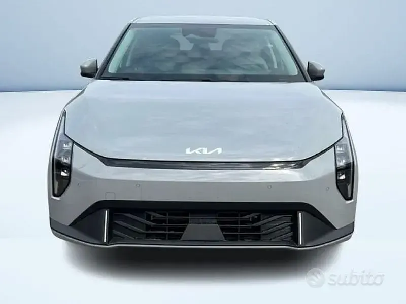 Nuova Kia EV4 Earth 150 kW (204 CV) 2026 Grigio Berlina