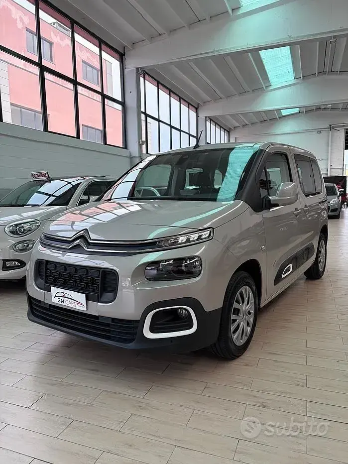 Occasion Citroën Berlingo Feel 110 ch (80 kW) 2021 Blanc Monospace