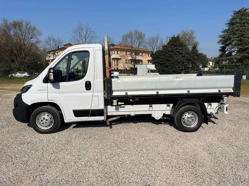 Usata Fiat Ducato 140 CV (102 kW) 2020 Bianco Furgone