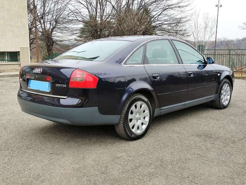 Usata Audi A6 Ambiente 150 CV (110 kW) 2000 Blu/azzurro Berlina