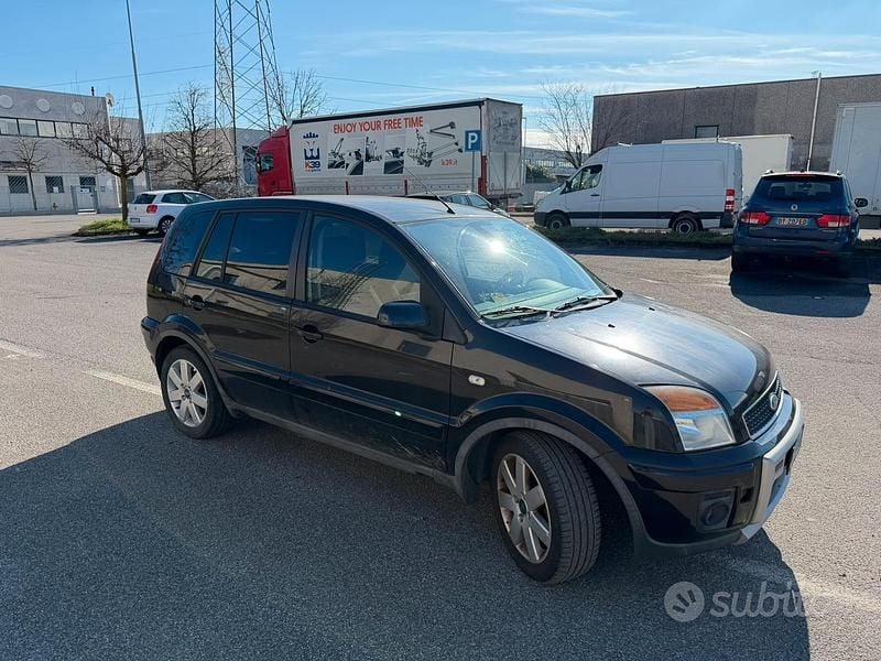 Usata Ford Fusion 2008 Nero Utilitaria