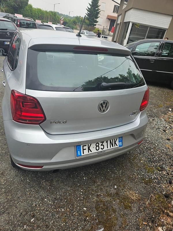 Usata VW Polo Highline 90 CV (66 kW) 2017 Grigio Berlina