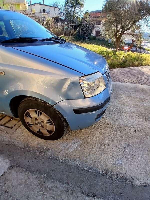 Usata Fiat Panda Active 54 CV (39 kW) 2009 Utilitaria